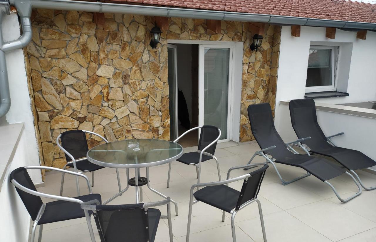Penzion Levandule A Palava Starovicky Exterior foto
