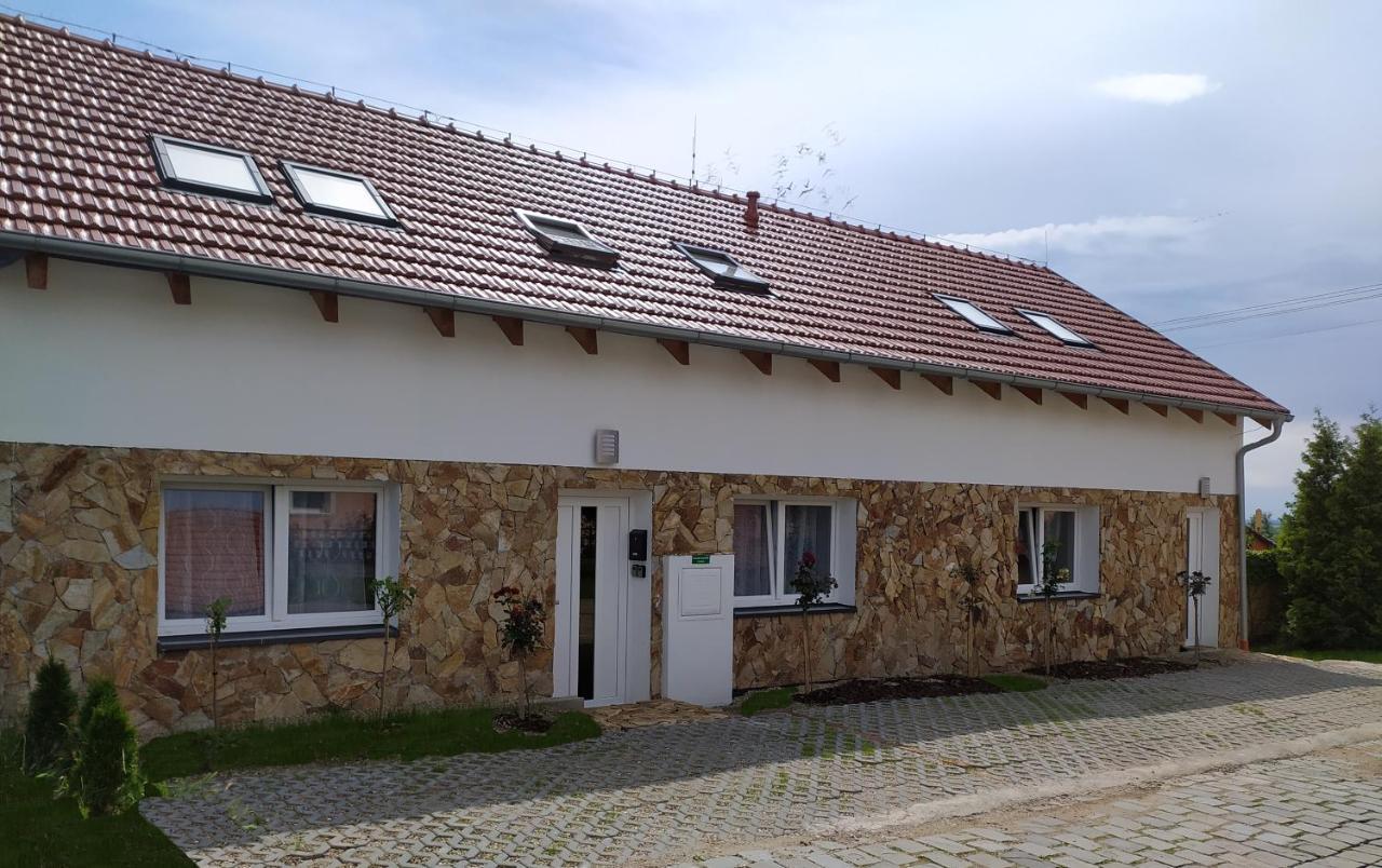 Penzion Levandule A Palava Starovicky Exterior foto